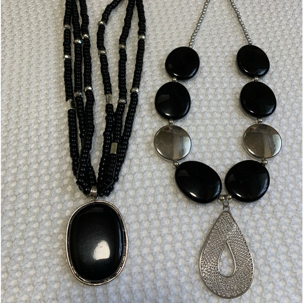 2 Stylish black Necklaces Costume Jewelry